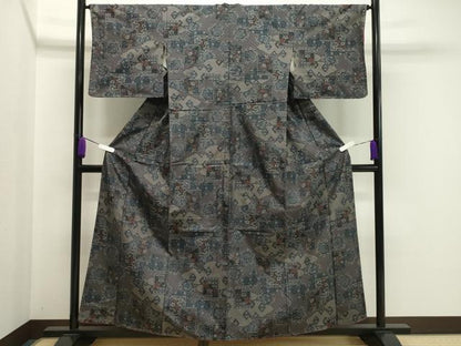 平和屋着物●本場大島紬　9マルキ　雲取り色紙花文　正絹　逸品　未使用　CAAY8210gh