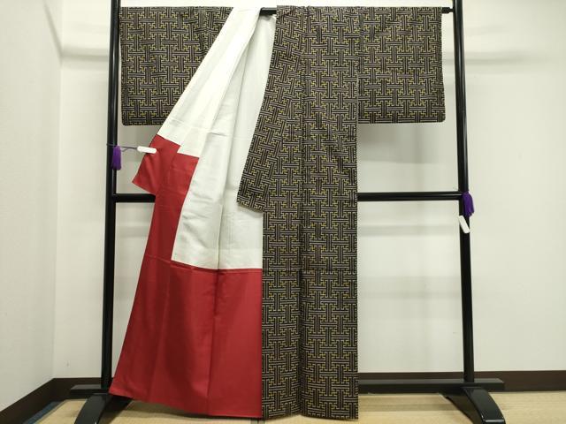 平和屋着物●本場大島紬 龍郷絣 秋名バラ アンサンブル 正絹 逸品 CAAY8217gh
