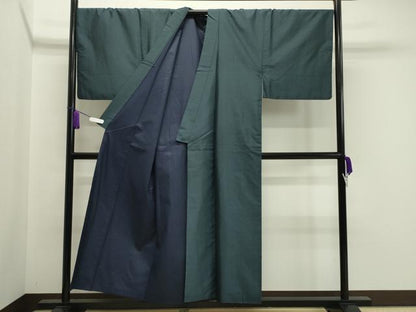 平和屋着物●男性　本場大島紬　アンサンブル　80亀甲　総詰め　正絹　逸品　CAAY8220gh