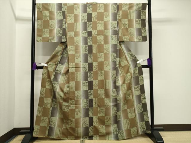 平和屋着物■小紋　市松草花文　暈し染め　洗える着物　CAAY8332gh