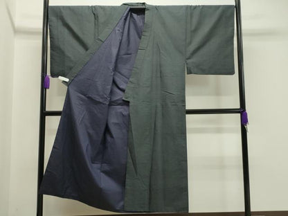 平和屋着物●男性　本場大島紬　アンサンブル　80亀甲　総詰め　正絹　逸品　CAAY8361gh