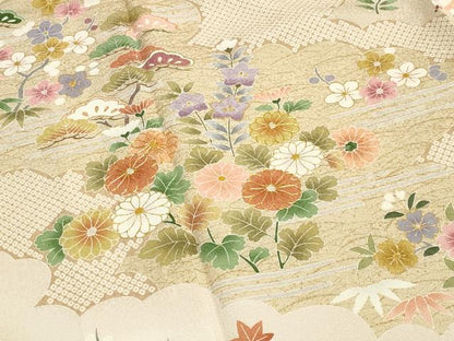 平和屋着物●訪問着 駒刺繍 雲重ね宝尽くし花文 暈し染め 金彩 正絹 逸品 未使用 CAAY8388gh