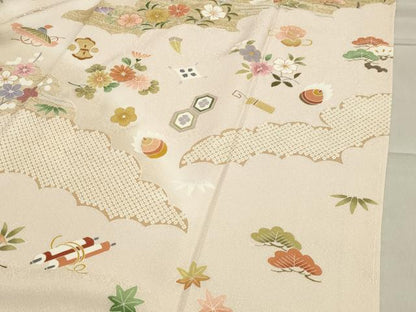 平和屋着物●訪問着 駒刺繍 雲重ね宝尽くし花文 暈し染め 金彩 正絹 逸品 未使用 CAAY8388gh