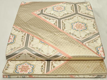平和屋着物◎六通柄袋帯　亀甲正倉院花文　九百錦プラチナ箔　正絹　逸品　CAAY8971in