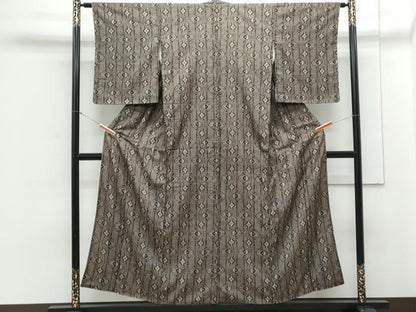 平和屋着物●本場大島紬　吉祥文　正絹　逸品　CAAY9547th
