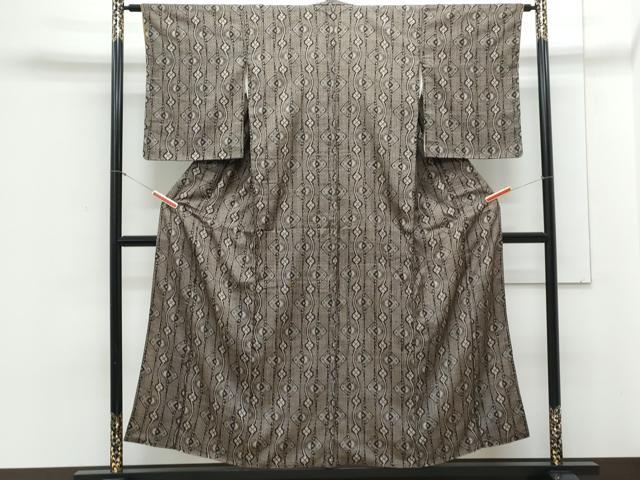 平和屋着物●本場大島紬　吉祥文　正絹　逸品　CAAY9547th