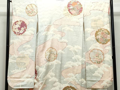 平和屋着物●創業460年・千總　振袖　刺繍　雪輪草花文　金彩　高島屋扱い　正絹　逸品　CAAZ0815vf