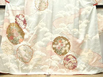 平和屋着物●創業460年・千總　振袖　刺繍　雪輪草花文　金彩　高島屋扱い　正絹　逸品　CAAZ0815vf