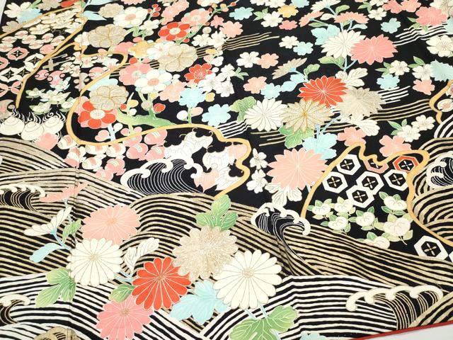 平和屋着物●豪華振袖　駒刺繍　立波宝尽くし花文　黒地　金彩　正絹　逸品　CAAZ0829vf