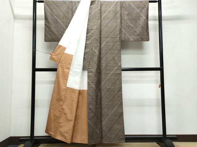 平和屋着物●本場大島紬　7マルキ　斜線文　正絹　逸品　CAAZ0850vf