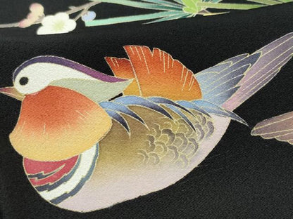 平和屋着物●豪華黒留袖　友禅　作家物　鴛鴦陶器草花文　正絹　逸品　CAAZ0881vf