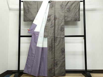 平和屋着物●本場大島紬　9マルキ　雪輪風景枝葉文　正絹　逸品　CAAZ0937vf