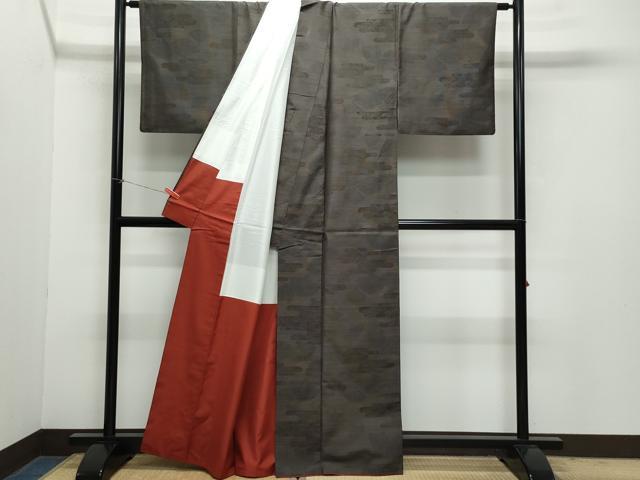 平和屋着物●本場大島紬　9マルキ　檜扇エ霞松笹文　正絹　逸品　CAAZ0991vf