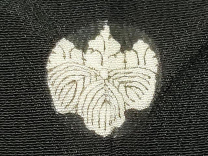 平和屋着物■豪華黒留袖　刺繍　孔雀松文　金彩　正絹　逸品　CAAZ1311ou