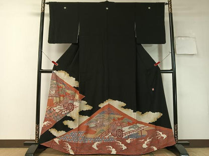 平和屋着物■豪華黒留袖　作家物　雲取り色紙御所車花文　金彩　正絹　逸品　CAAZ2145vp