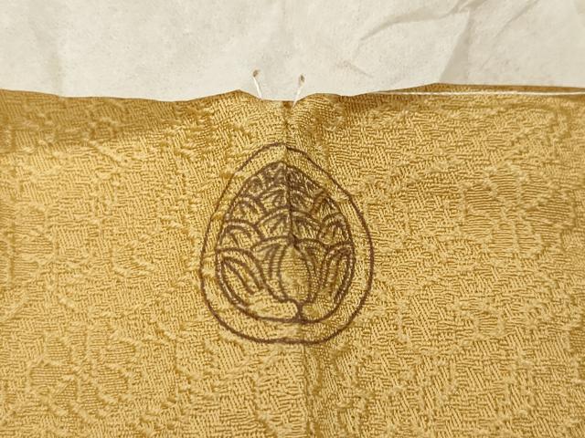 平和屋着物●上質な色無地　堅牢染　正倉菊唐草文様　萱草色　反端付き　正絹　逸品　未使用　CAAZ2529ut