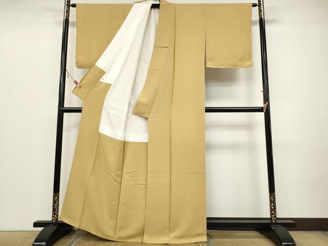 平和屋着物●上質な色無地　霞地紋　玉蜀黍色　正絹　逸品　未使用　CAAZ2596ut