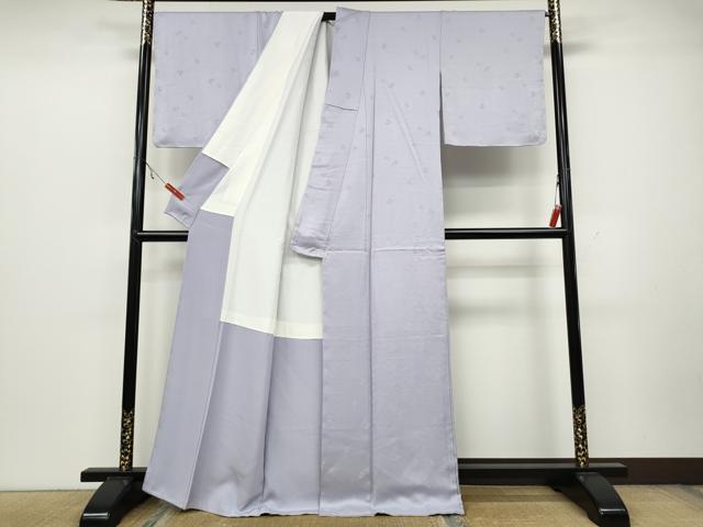 平和屋着物●上質な色無地 紗綾形舞花地紋 白藤色 正絹 逸品 未使用 CAAZ2605ut