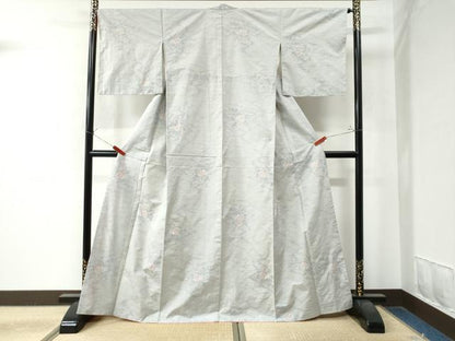 平和屋着物●本場大島紬 白大島 9マルキ 総絣 網目霞草花文 正絹 逸品 未使用 CAAZ2846yc