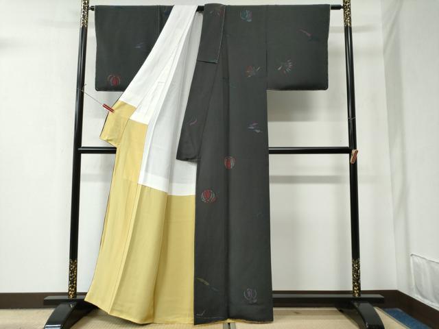 平和屋着物●上質な小紋 型染め 成り物 黒地 鬼しぼ縮緬 正絹 逸品 CAAZ3012yc