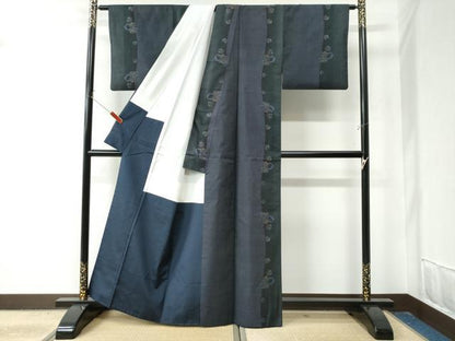平和屋着物●本場大島紬 9マルキ 貝桶花文 正絹 逸品 CAAZ3088yc