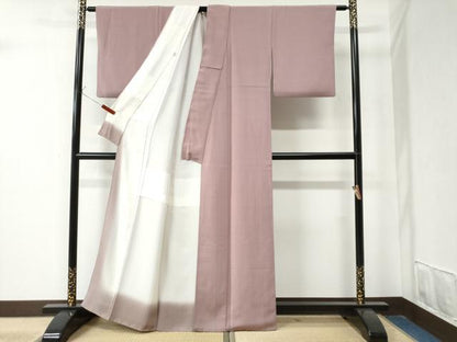 平和屋着物●上質な色無地 作家物 退紅色 鬼しぼ縮緬 正絹 逸品 CAAZ3198yc