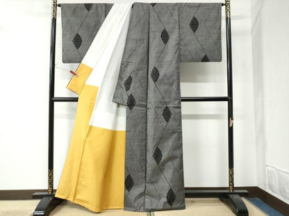 平和屋着物●本場大島紬 9マルキ 変わり縞 菊 正絹 逸品 CAAZ3348yc