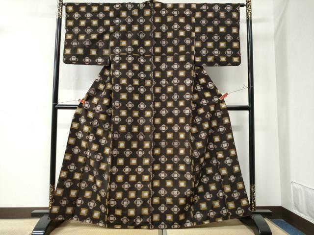平和屋着物●国指定重要無形文化財 本場久米島紬 手織 正絹 逸品 CAAZ3370yc