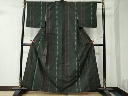 平和屋着物●上質な紬　矢羽文　正絹　逸品　CAAZ3458yc