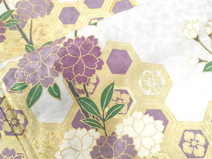 平和屋着物●豪華色留袖　駒刺繍　亀甲枝花文　金彩　正絹　逸品　CAAZ3491yc