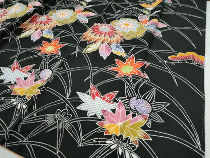 平和屋着物●訪問着　型染め　芝草松竹梅花文　黒地　正絹　逸品　CAAZ3567yc