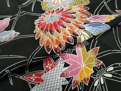 平和屋着物●訪問着　型染め　芝草松竹梅花文　黒地　正絹　逸品　CAAZ3567yc