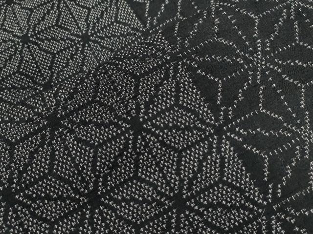 平和屋着物●上質な紬 麻の葉文様 黒地 正絹 逸品 CAAZ3644yc