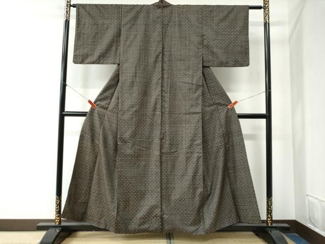 平和屋着物●本場大島紬　龍郷絣　秋名バラ　正絹　逸品　CAAZ3944yc