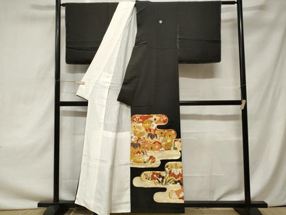 平和屋着物■豪華黒留袖　駒刺繍　エ霞草花文　金彩　正絹　逸品　CAAZ5327ev