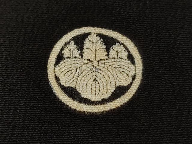平和屋着物■豪華黒留袖　駒刺繍　エ霞草花文　金彩　正絹　逸品　CAAZ5327ev
