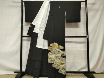 平和屋着物■豪華黒留袖　駒刺繍　樹林文　金銀彩　正絹　逸品　CAAZ5709ev