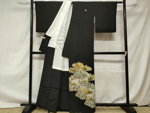 平和屋着物■豪華黒留袖　駒刺繍　樹林文　金銀彩　正絹　逸品　CAAZ5709ev
