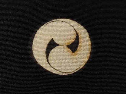 平和屋着物■豪華黒留袖　駒刺繍　尾長鳥枝梅文　金彩　正絹　逸品　CAAZ5783ev