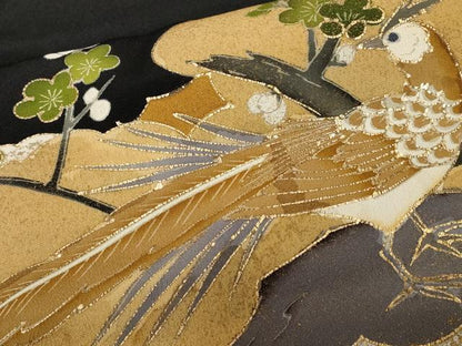 平和屋着物■豪華黒留袖　駒刺繍　尾長鳥枝梅文　金彩　正絹　逸品　CAAZ5783ev