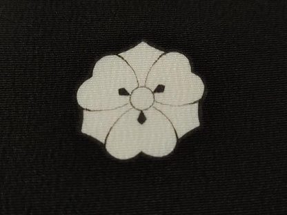 平和屋着物■豪華黒留袖　駒刺繍　椿　乱菊　正絹　逸品　CAAZ5838ev