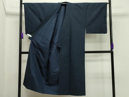 平和屋着物●男性　紬　濃紺地　正絹　逸品　CAAZ6497dy