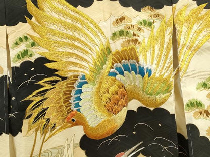 平和屋着物[]お宮参り　男の子　祝着　産着　初着　のしめ　刺繍　雲取り飛鶴松文　金彩　逸品　CAAZ6965ze