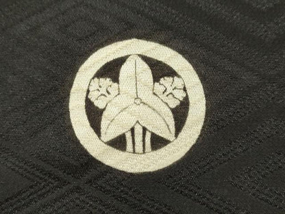 平和屋着物[]お宮参り　男の子　祝着　産着　初着　のしめ　刺繍　雲取り飛鶴松文　金彩　逸品　CAAZ6965ze