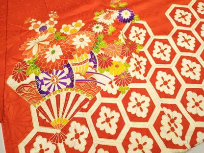 平和屋着物[]お宮参り　女の子　祝着　産着　初着　のしめ　駒刺繍　花車飛鶴扇面吉祥文　金彩　逸品　CAAZ6969ze