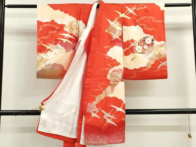 平和屋着物[]お宮参り　女の子　祝着　産着　初着　のしめ　雲取り飛鶴御所車文　金銀彩　逸品　CAAZ6985ze