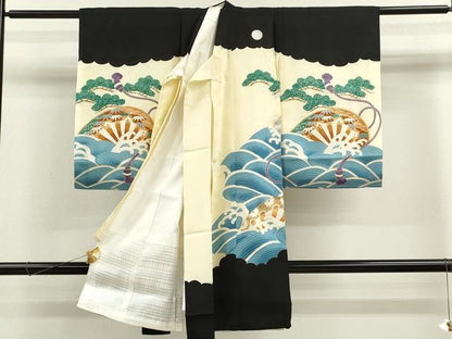 平和屋着物[]お宮参り　男の子　祝着　産着　初着　のしめ　駒刺繍　鷹　立波片輪車文　金彩　逸品　CAAZ6987ze