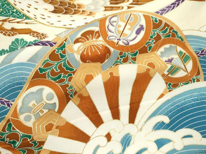 平和屋着物[]お宮参り　男の子　祝着　産着　初着　のしめ　駒刺繍　鷹　立波片輪車文　金彩　逸品　CAAZ6987ze