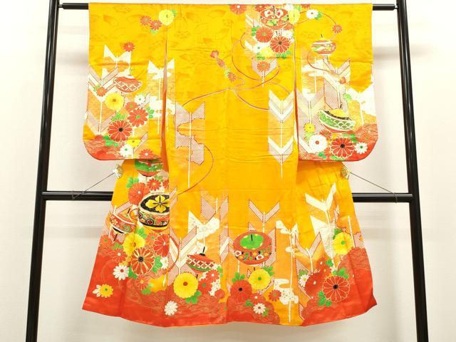 平和屋着物[]七五三　女の子　７歳　祝着　四つ身　駒刺繍　駒　矢羽根花文　金彩　洗える着物　CAAZ6993ze