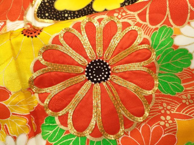 平和屋着物[]七五三　女の子　７歳　祝着　四つ身　駒刺繍　駒　矢羽根花文　金彩　洗える着物　CAAZ6993ze